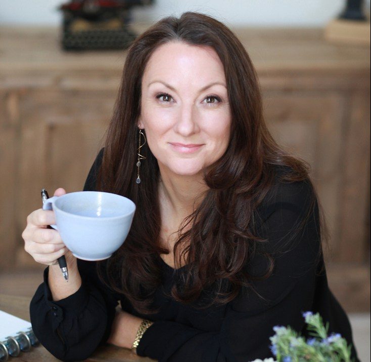 rachel yates , expat life line.